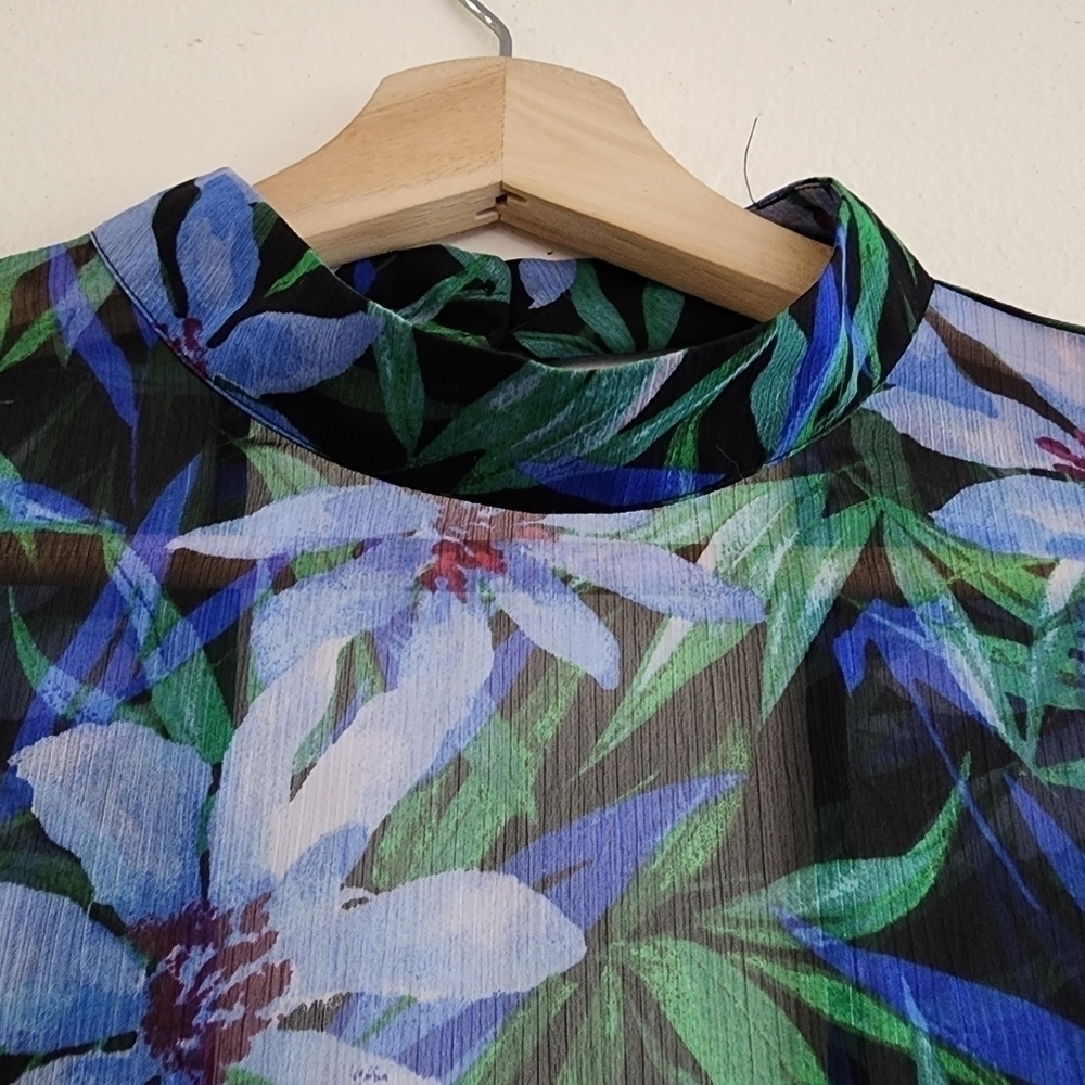 2/$20 Forever 21 Blue Green Floral Print Semi Sheer A Line Dress Size - Picture 10 of 16